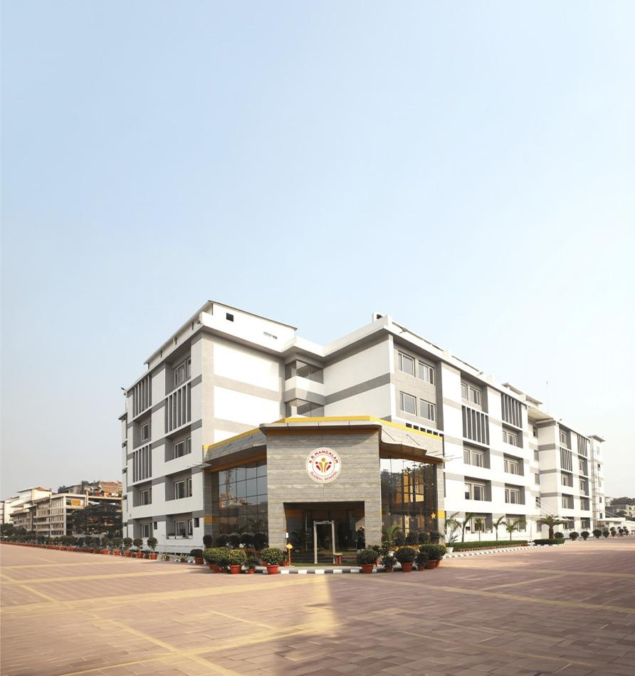 kr mangalam global school building